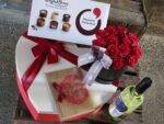 valentines day gift set roses wine chocolates and gift card,