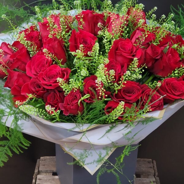 12-24 VALENTINE'S OPULENT RED ROSES Sweep them off their feet this Valentine's with this luxury bouquet of the finest red roses; the ultimate gift to say 'I love you'.