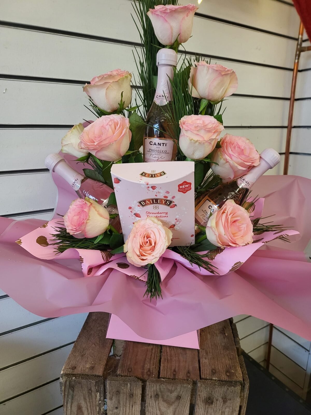 mothers Day Luxury Gift Set – A Celebration of Love