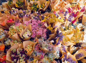 Dried flower bouquets are arrangements made from flowers